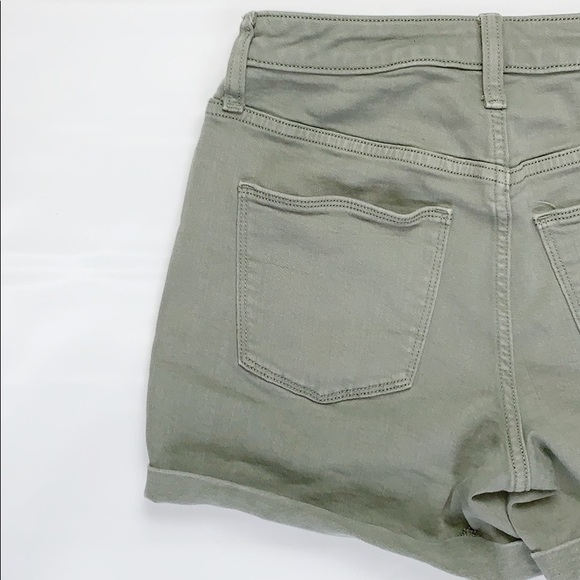 Universal Thread High Rise Button Fly shorts - Picture 7 of 7